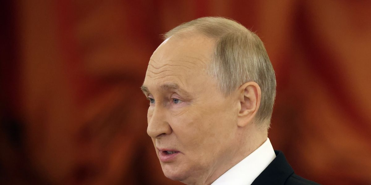 Putin minaccia altri test coi missili. «Ma rimaniamo aperti al dialogo»