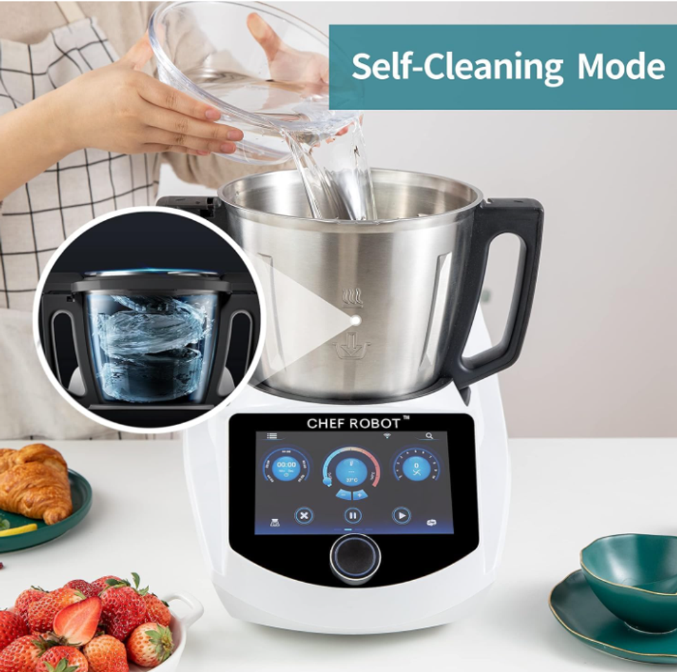 a photo showing ChefRobot Ultra Smart Food Processior in Self-Cleaning Mode