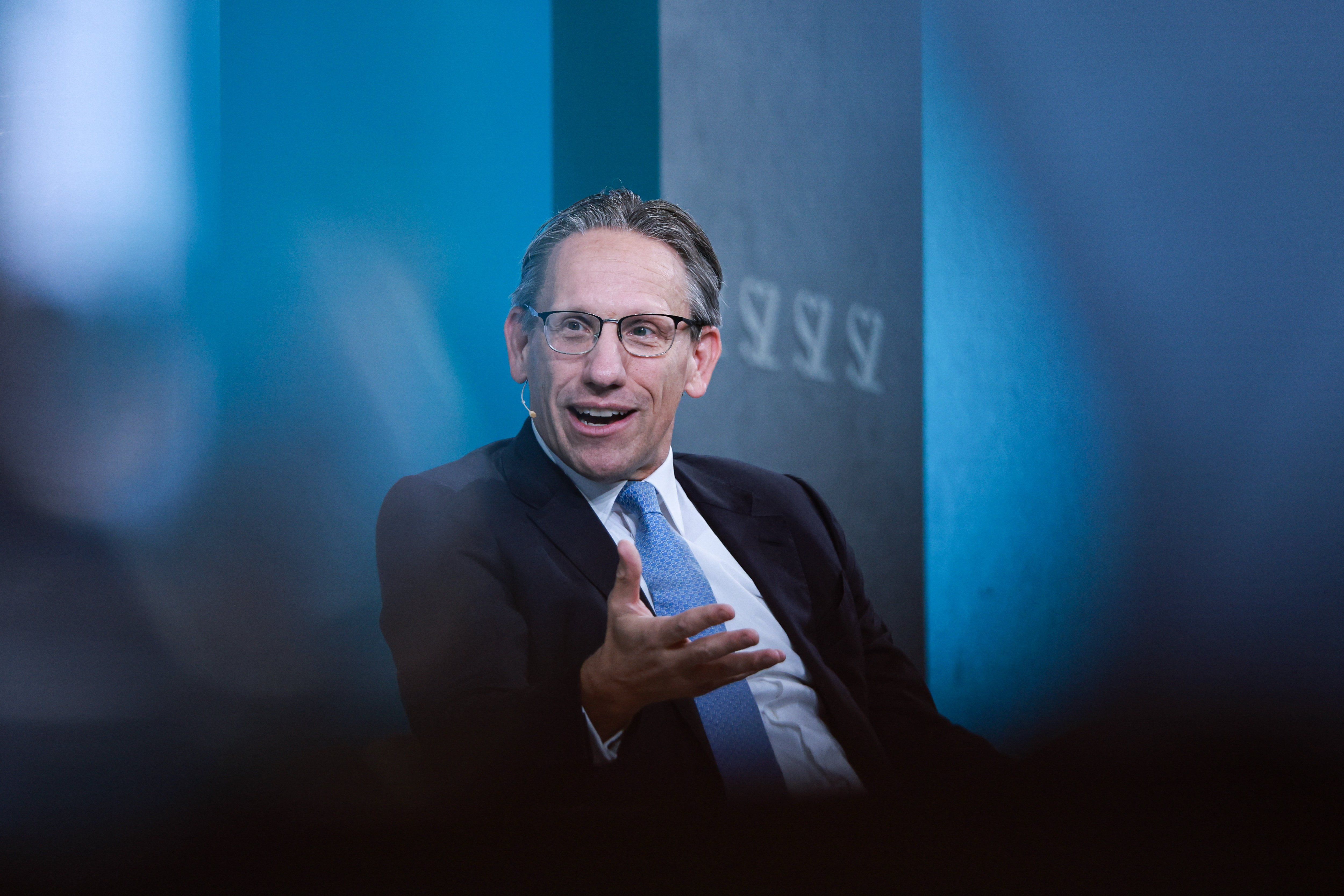 Nozze con Commerzbank in freezer. Ma i soldi rimangono in cassaforte