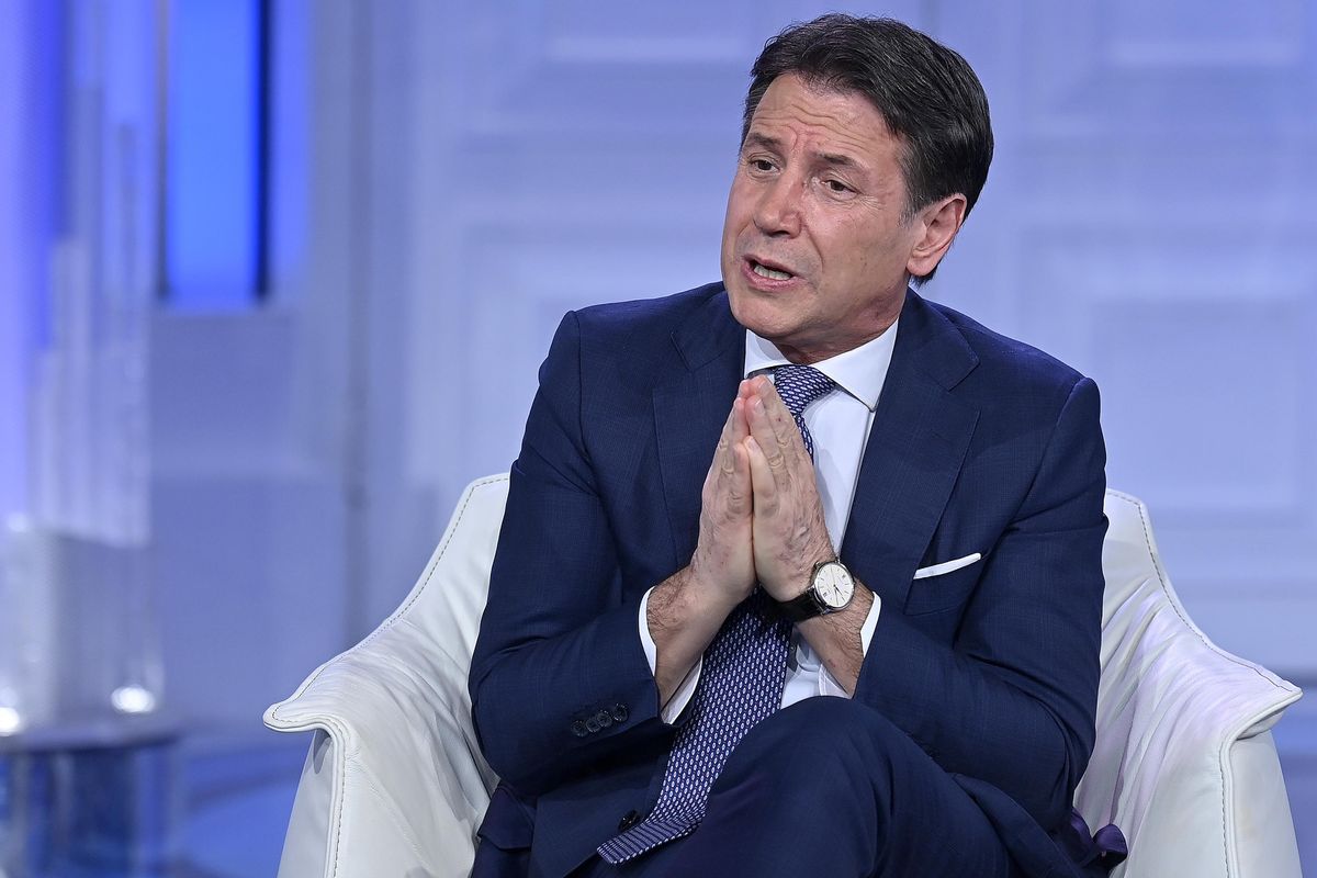 Conte costretto al voto bis teme l’astensione