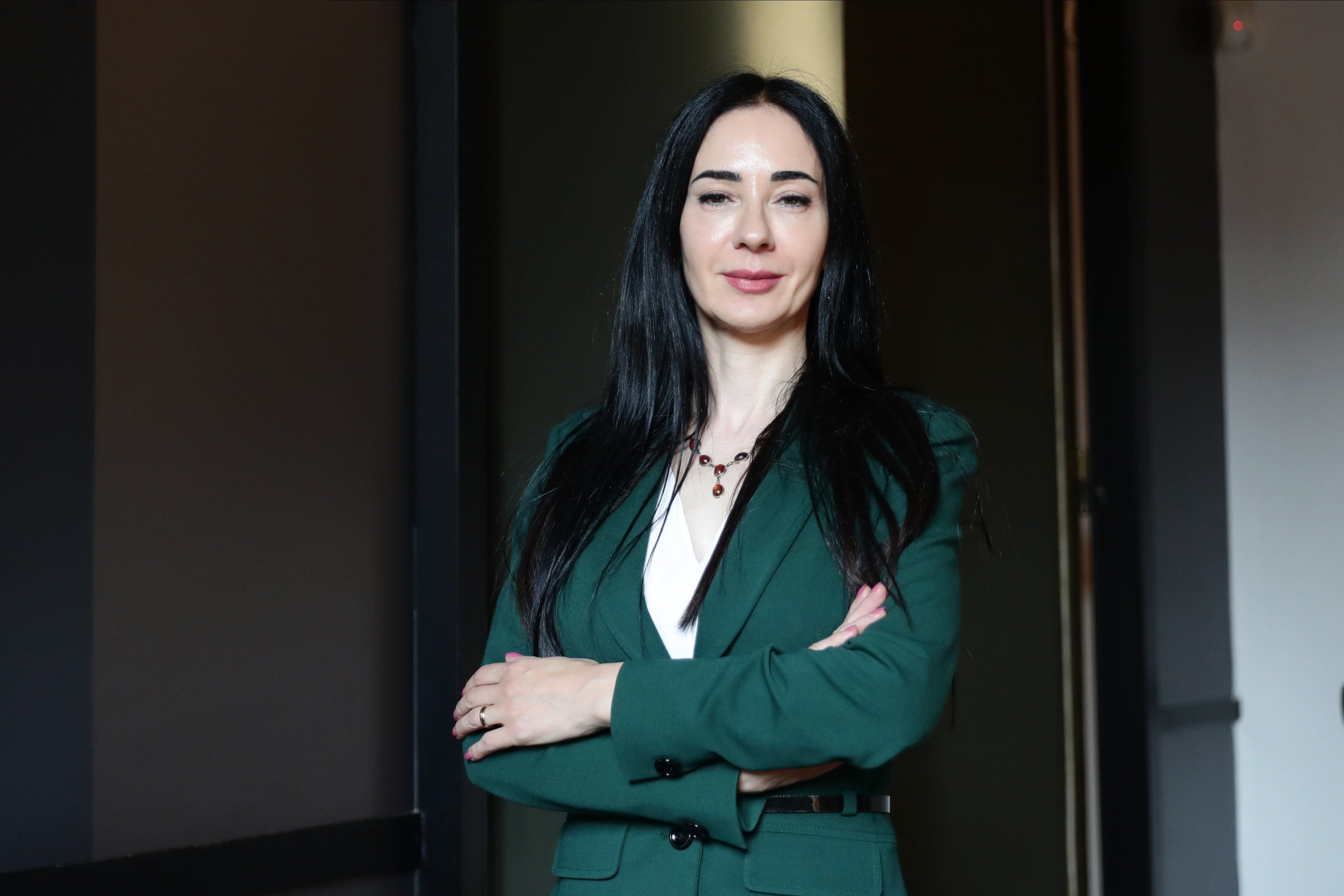 Il blitz in un’aula con 300 studenti. Ma il rettore resta ancora muto