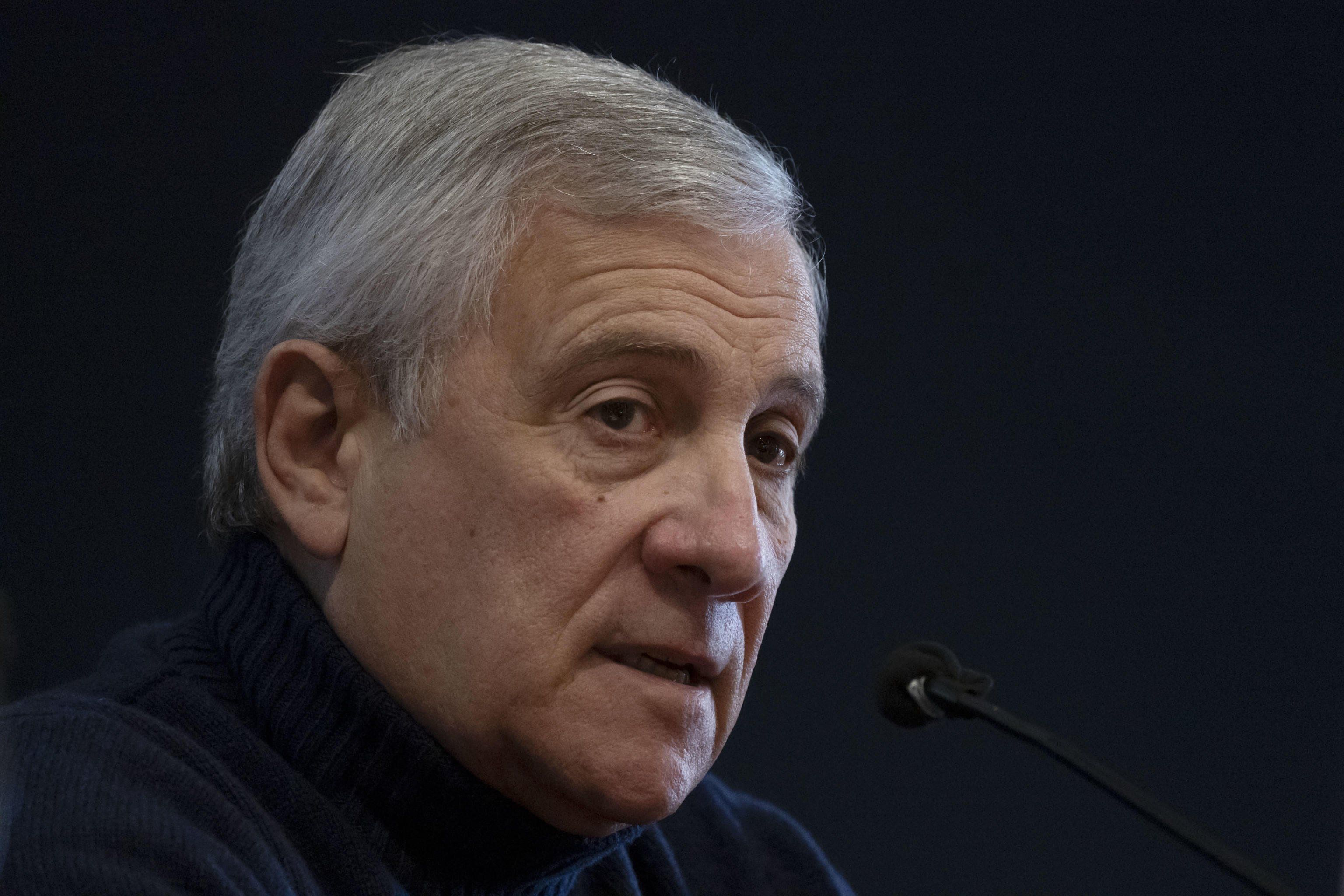 Aleppo ai jihadisti, Putin bombarda