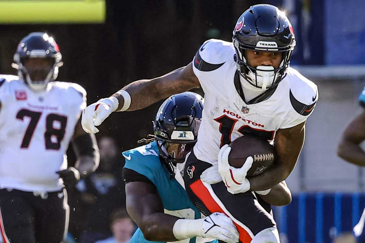 How Texans salvaged ugly win from controversial performance against Jaguars