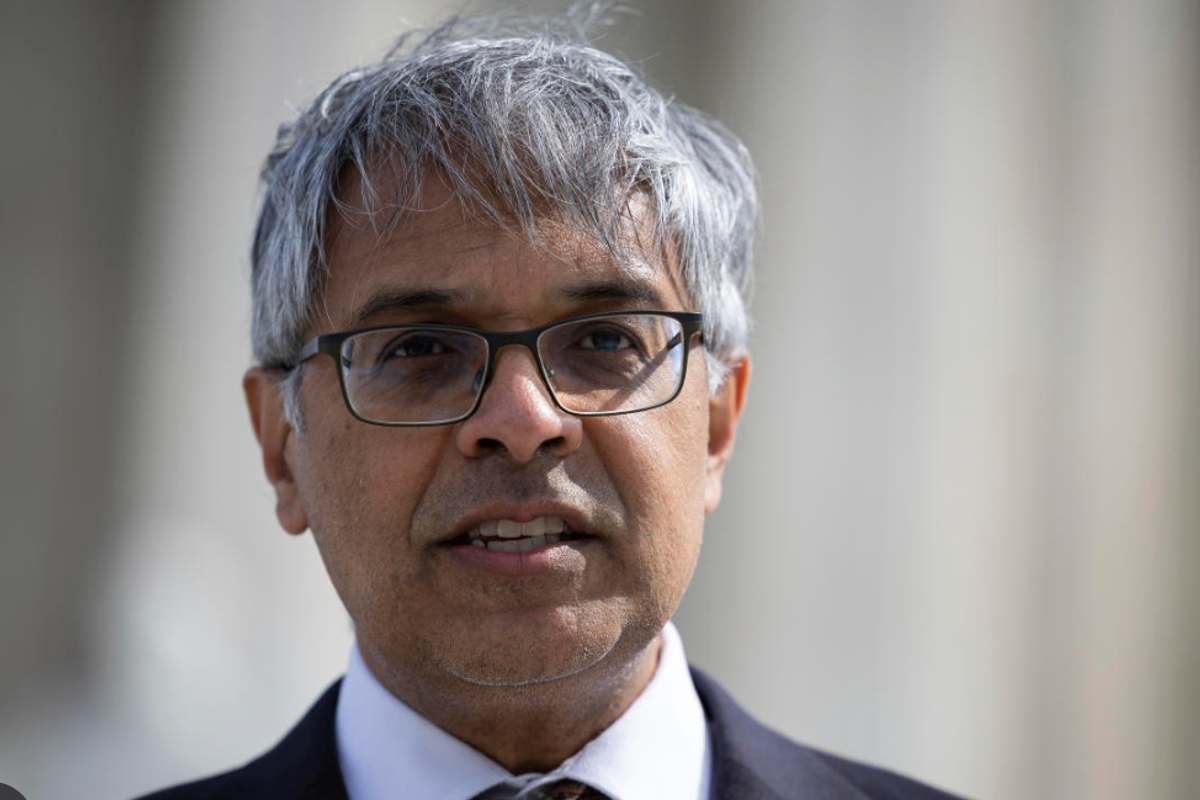 Trump Hiring Fox's Medical Contributors To Oversee Health Policy