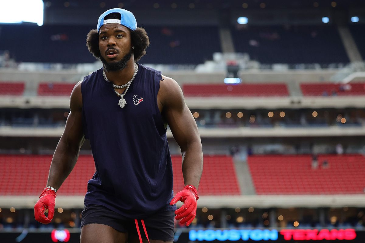 Texans Azeez Al-Shaair