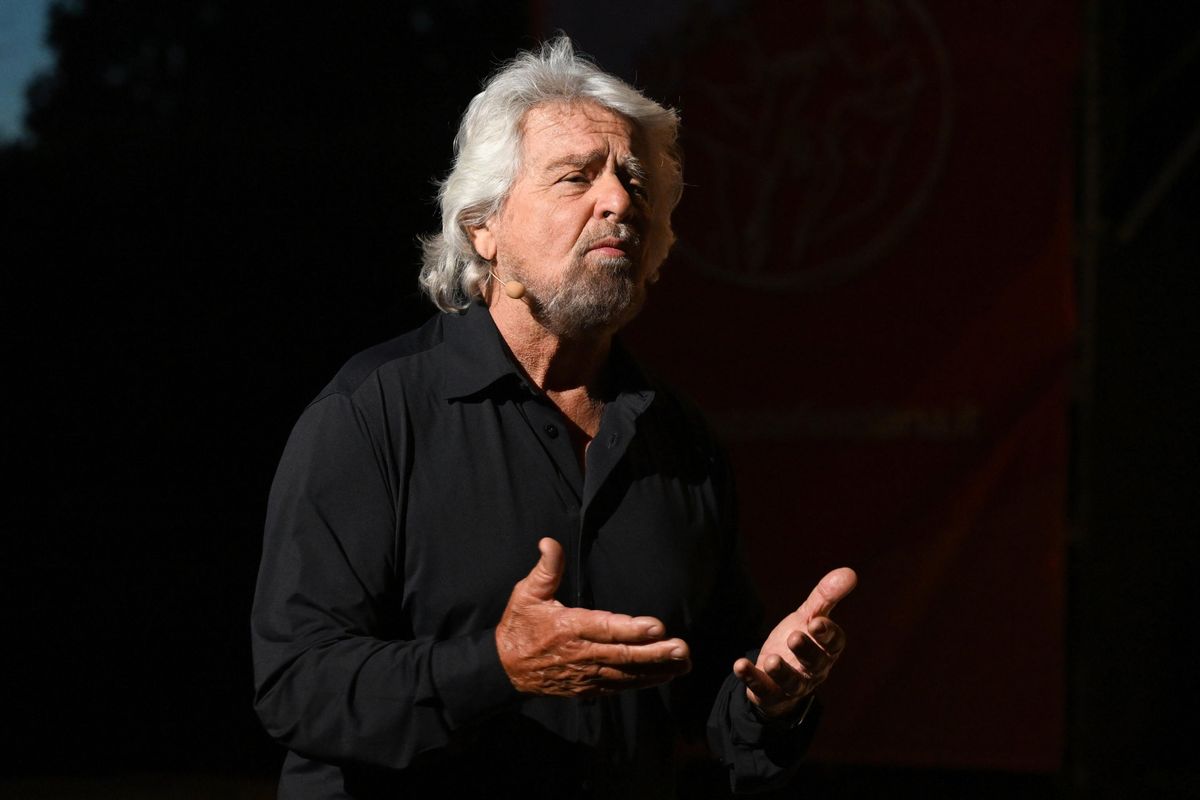 Grillo ai piddini: «Conte è il vostro leader»