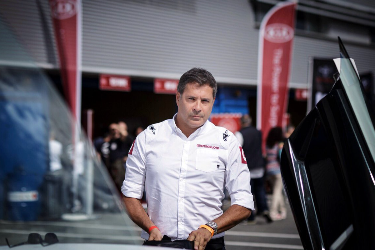 «Tavares invitava a produrre le automobili fuori dall’Italia»