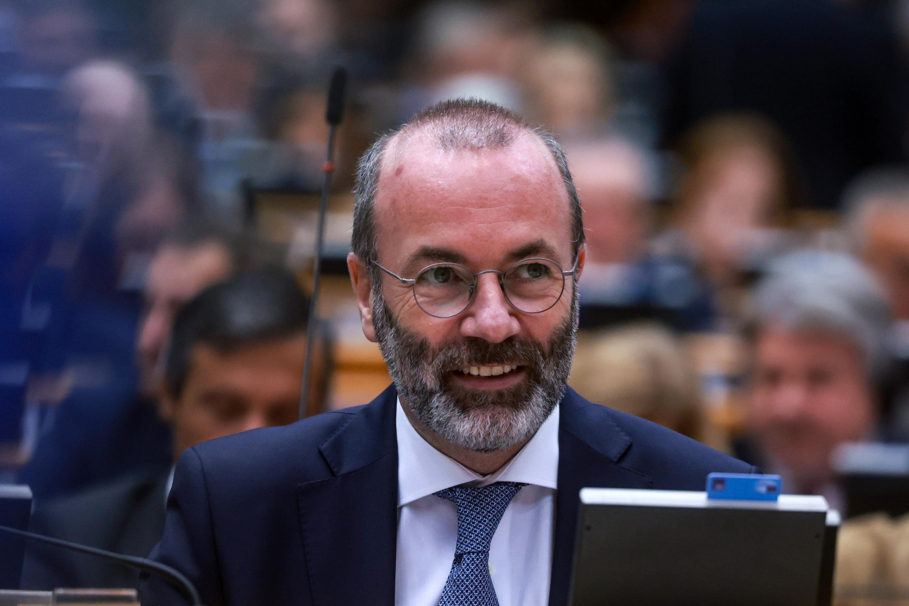 Ppe in campo per rimandare lo stop ai motori tradizionali nel 2035