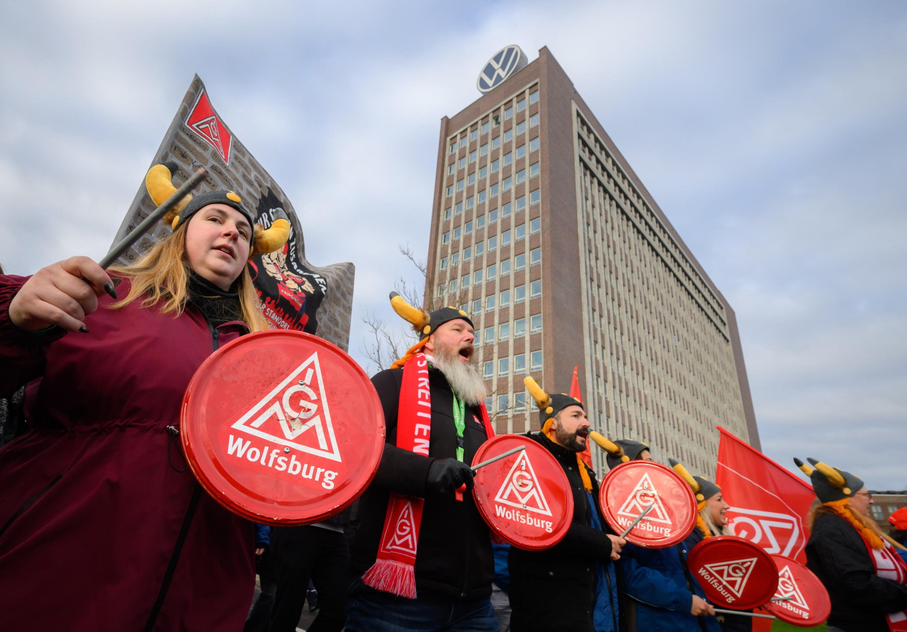 Pure Berlino piange. Volkswagen si ferma, sciopero a oltranza