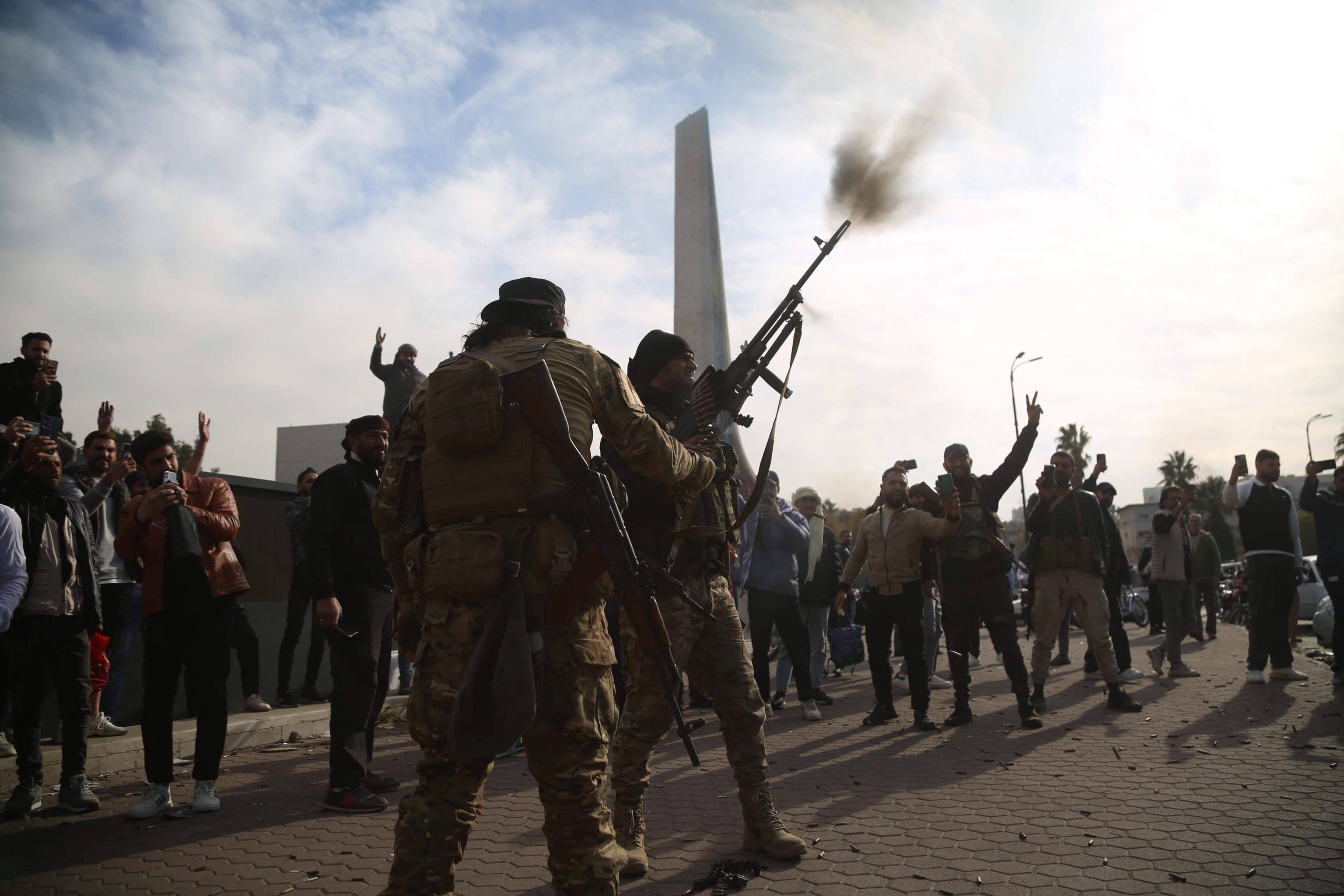 Damasco in mano ai jihadisti, il regime di Assad è finito. Asilo in Russia per il dittatore