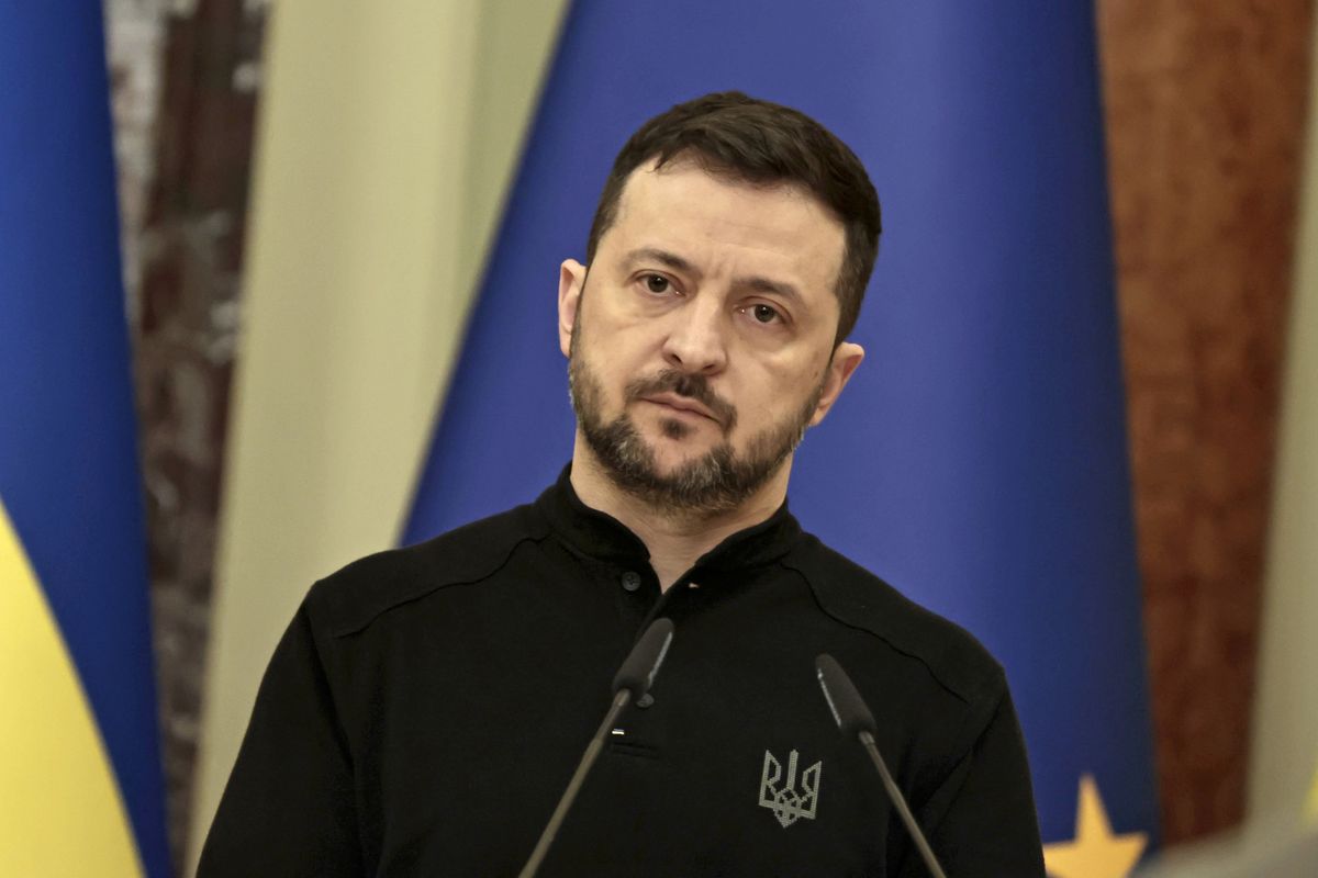 Resa di Zelensky: «Crimea e Donbass sono perduti»