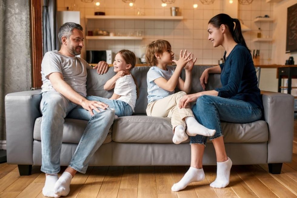 parents talking to young kids