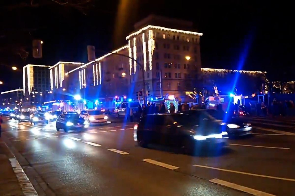 Auto contro la folla a Magdeburgo. Altra strage ai mercatini natalizi