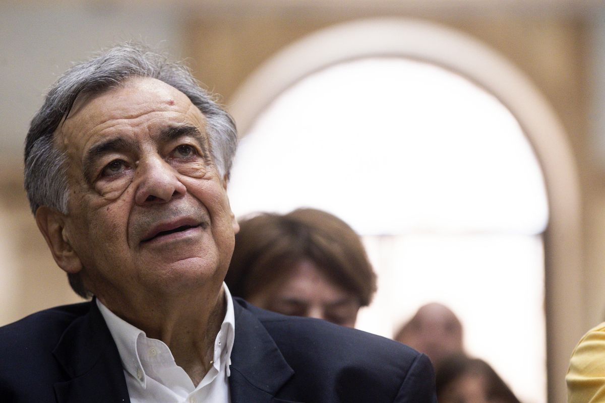 «Avvenire» resta sulla linea Casarini e si affida al «compagno» Orlando