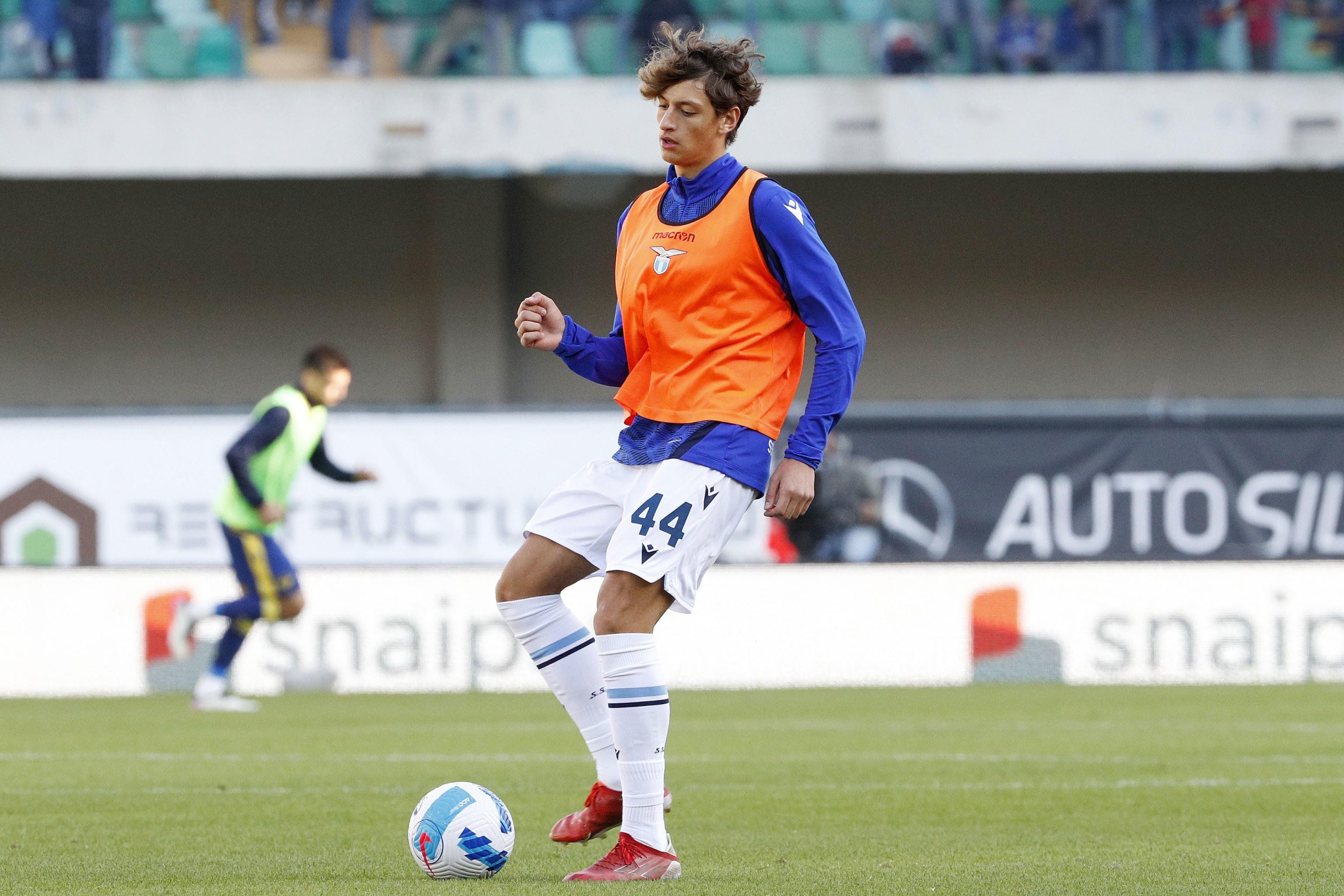 Stadio in estasi al gol di Mussolini. La sinistra crocifigge la Juve Stabia