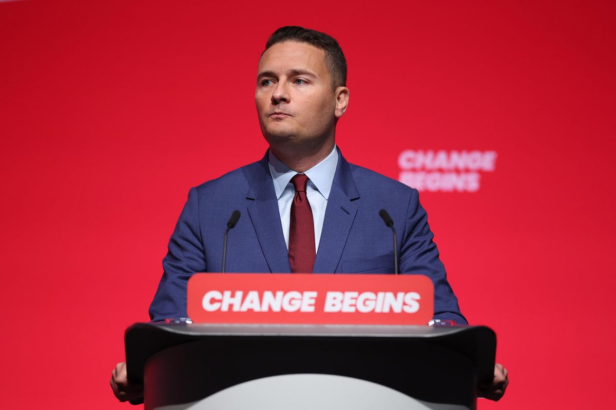 Londra ferma i baby trans. L’Italia dorme