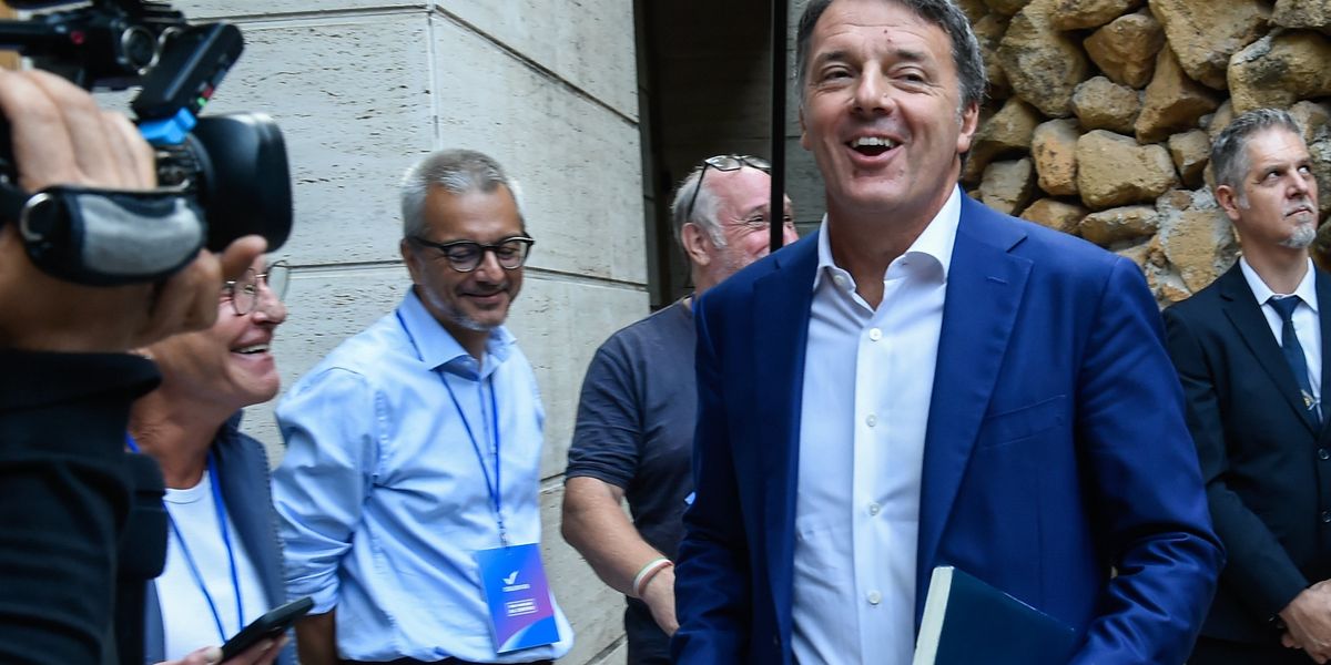 Renzi faccia i soldi che vuole, ma da privato cittadino