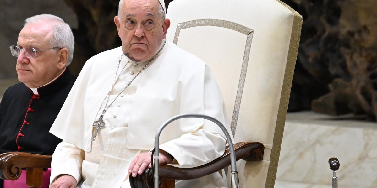 Il Papa sfida i governanti credenti: «Cancellate il debito ai Paesi poveri»