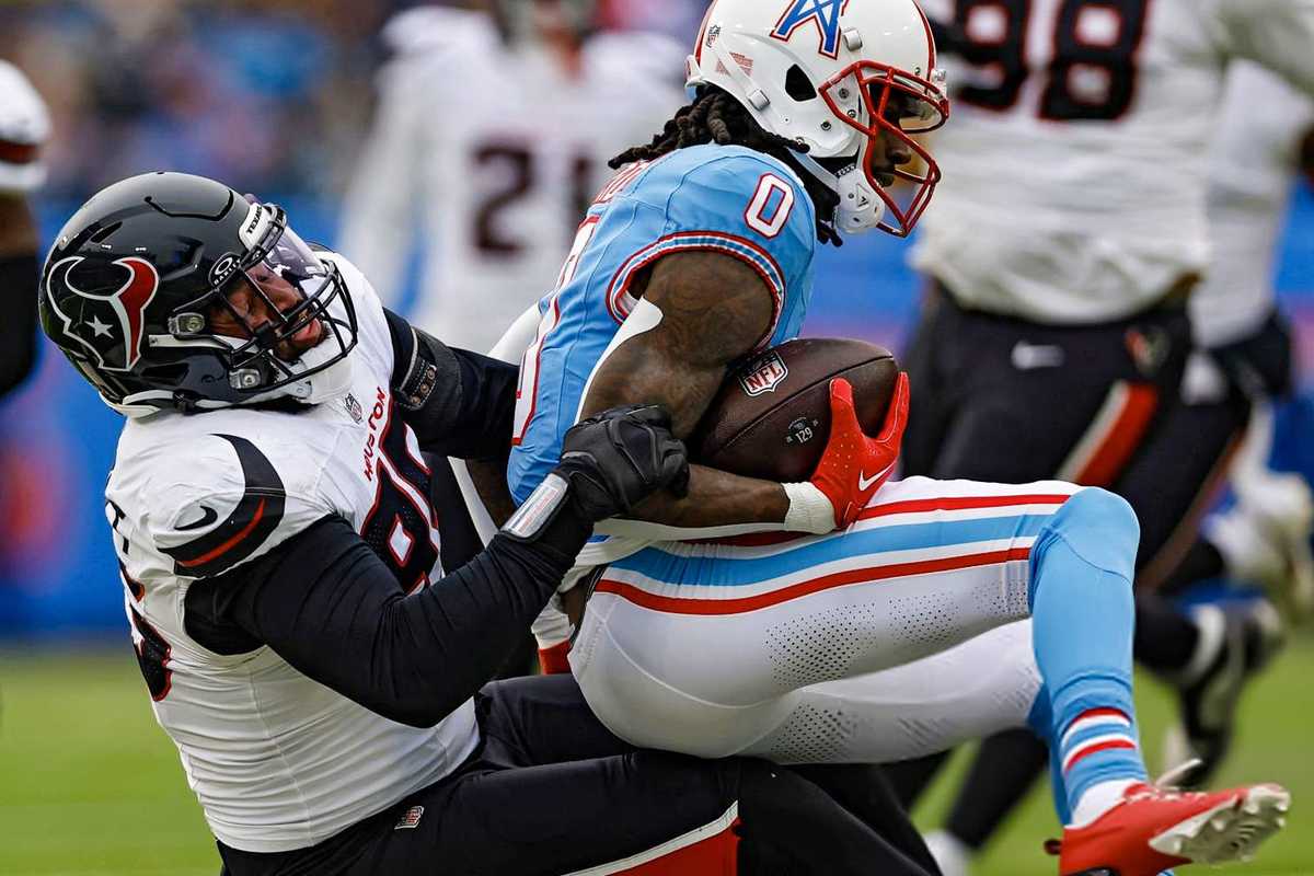 How Texans' domination over Titans in finale sets stage for playoffs