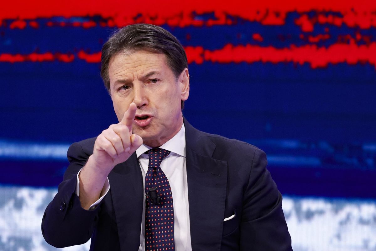 Arriva la tassa sugli aiuti Covid