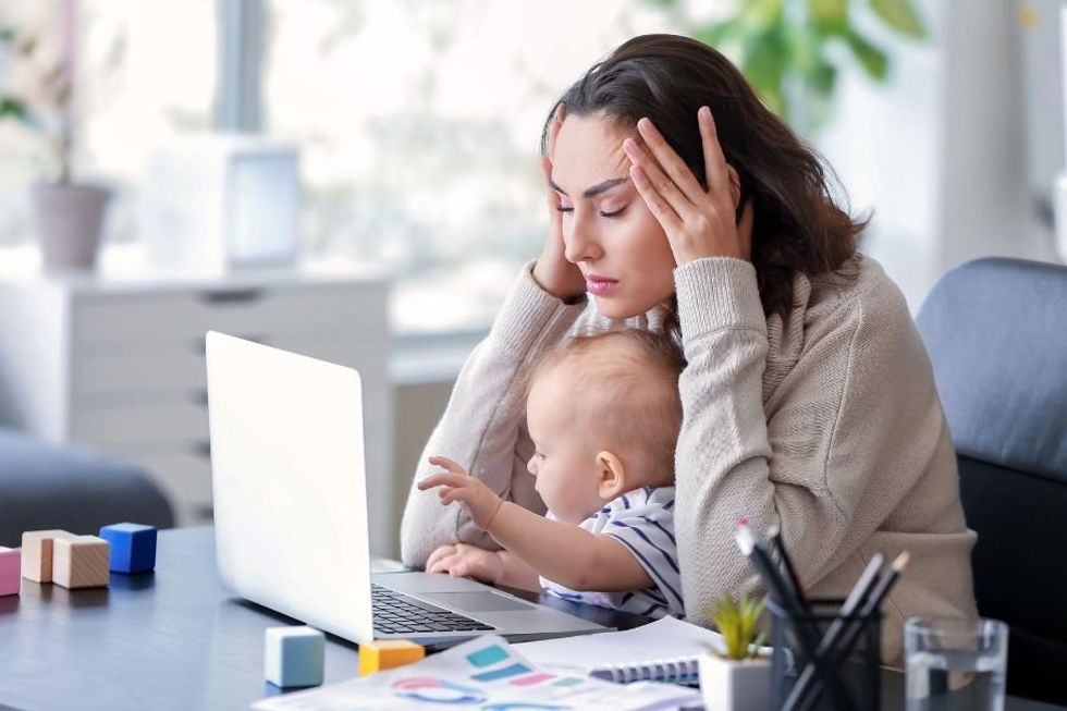 Middle class people are sharing how much they have left after paying bills and its revealing