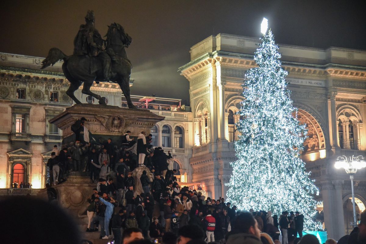 Rimpatriati i tunisini degli insulti all’Italia. Però Milano resta un Far West