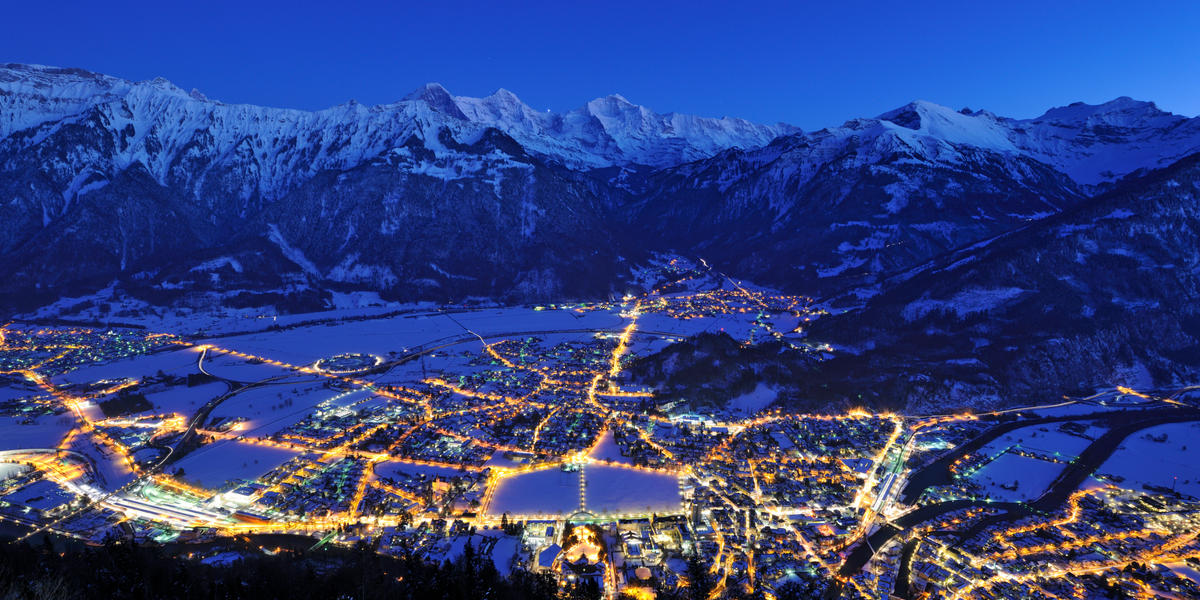 Viaggio a Interlaken tra avventura, trenini panoramici e sport invernali