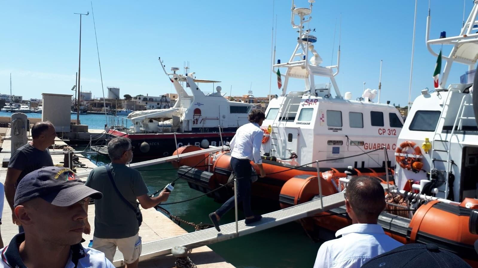 Pm-vescovi, alleanza pro clandestini