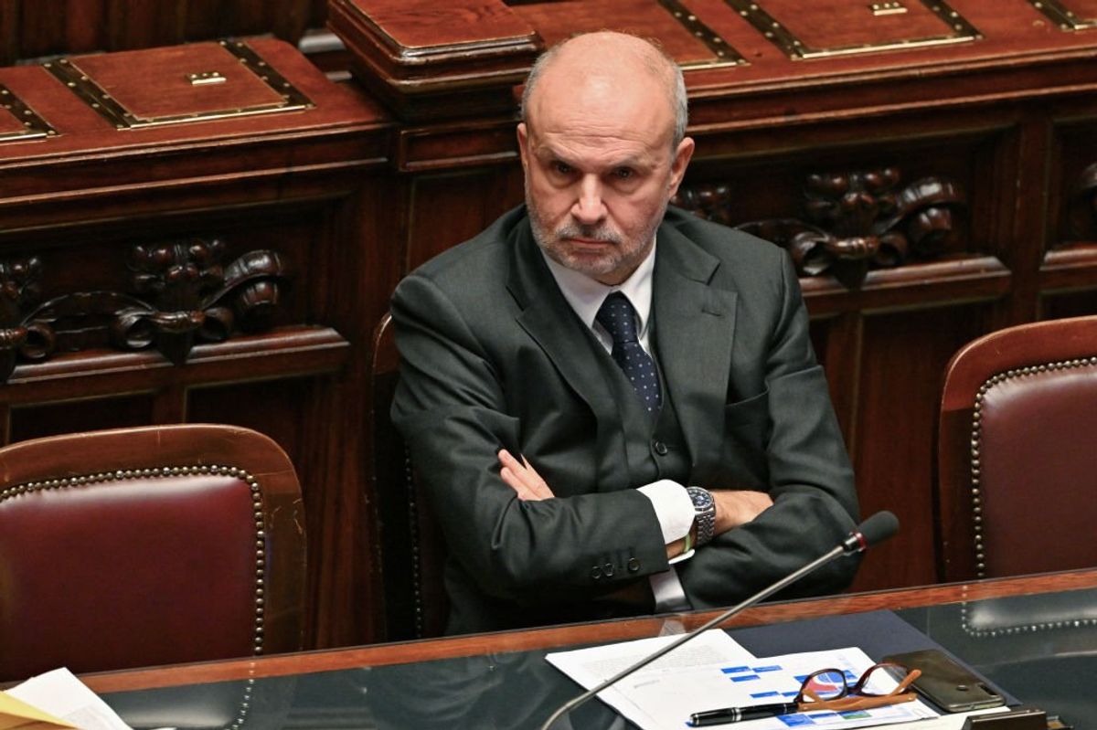 Un non vaccinato ha diritto alle cure. Perché Fedriga non riesce a dirlo?