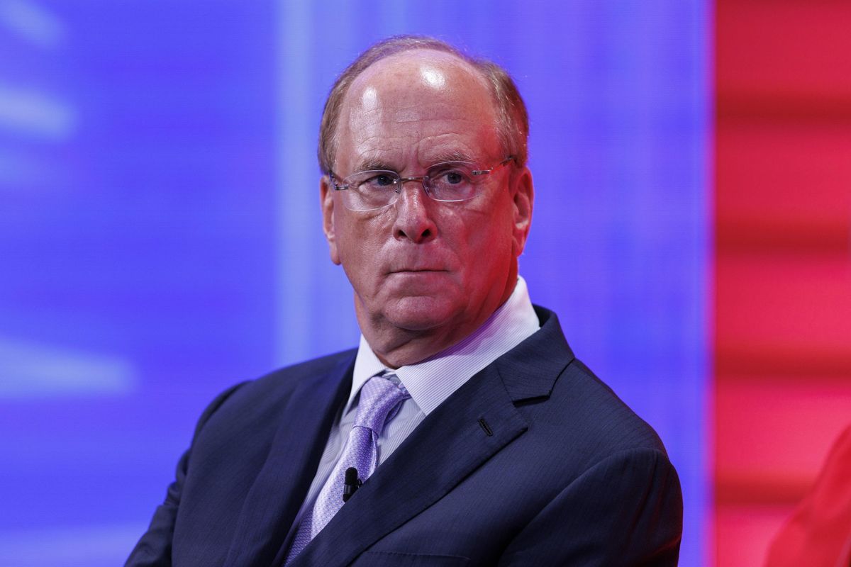 Anche Blackrock molla la finanza climatica