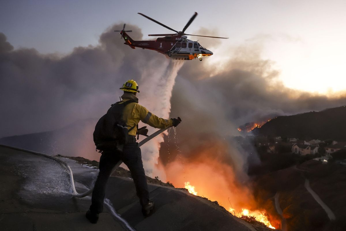 «Nessun record di siccità». Anche l’ideologia green va in fumo a Los Angeles