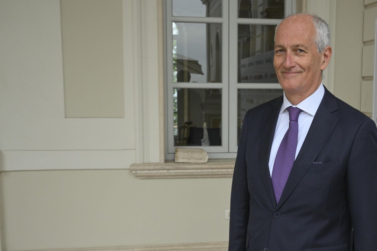 Forze dell’ordine sotto assedio