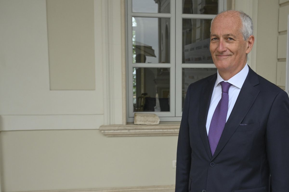 Forze dell’ordine sotto assedio