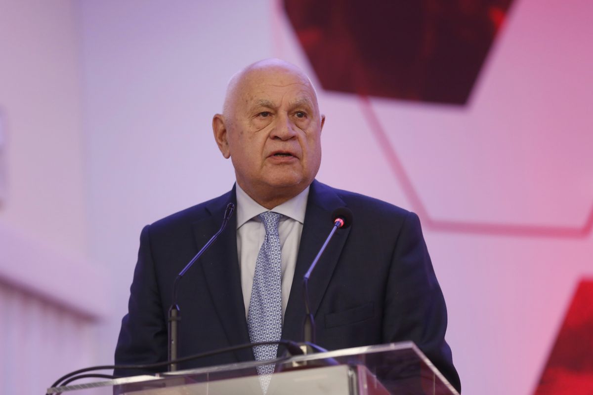 «Gli agenti non finiscano indagati». Ma lo scudo penale ce l’ha Lady scippo