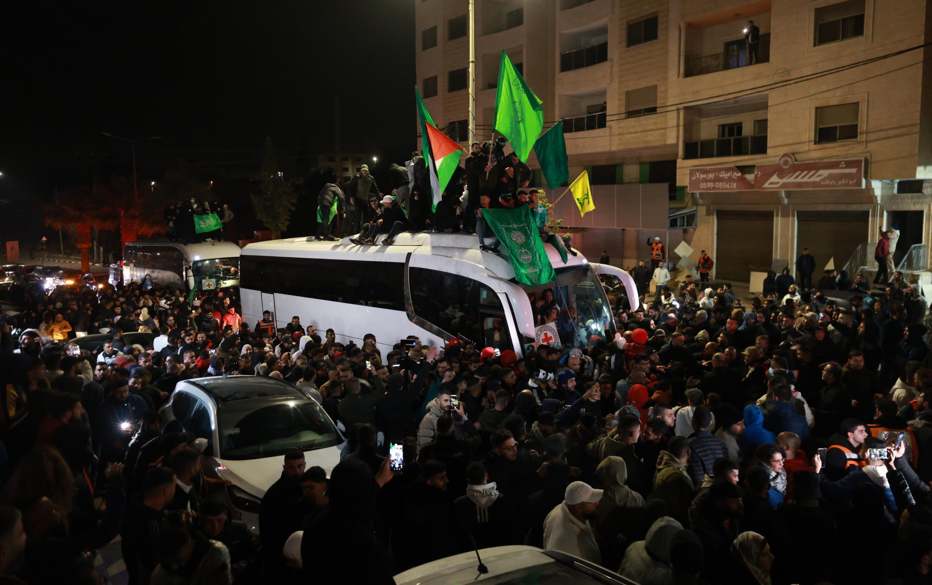 Israele, timori per lo show di Hamas. Idf pronta a colpire la Cisgiordania