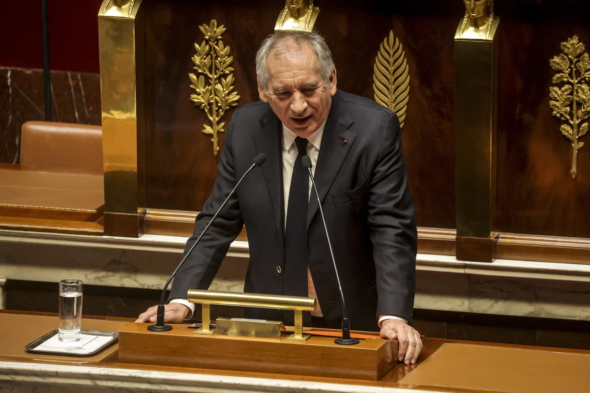 Bayrou inaugura una nuova stagione di lacrime e sangue per i francesi