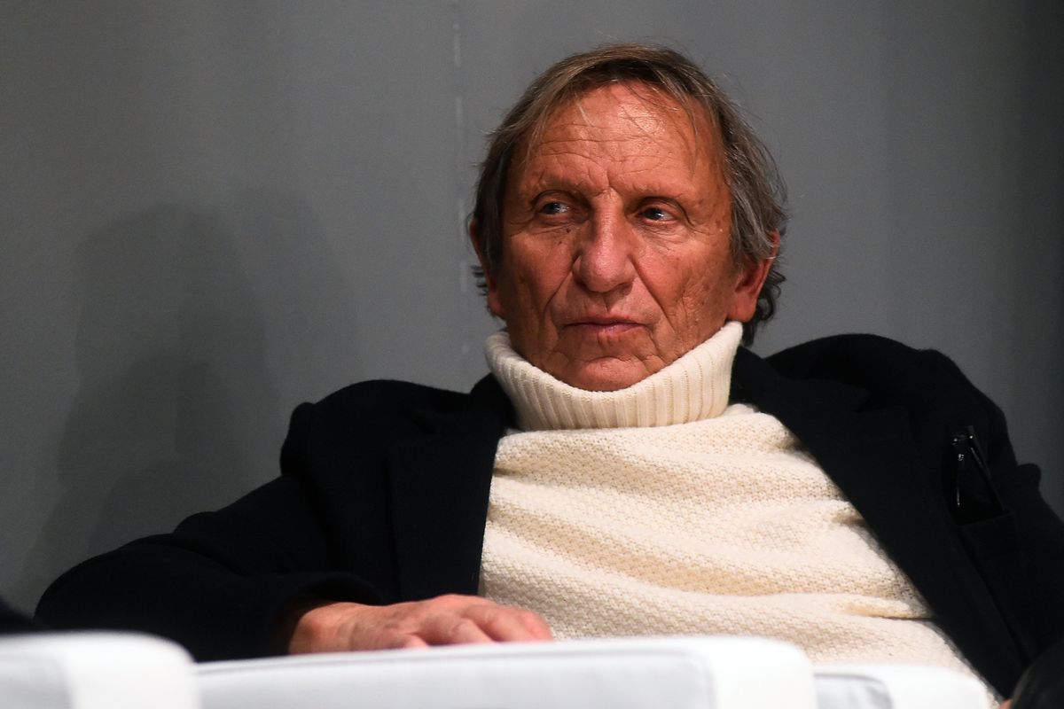 «In questo mondo egoriferito a un comunista come me tocca rimpiangere Fanfani»