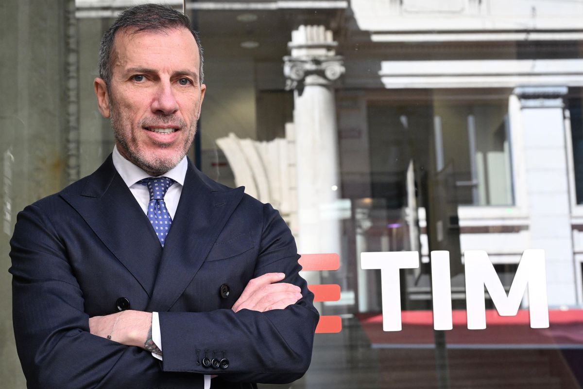 Stato e Tim senza intesa. C’è in ballo 1 miliardo per il canone del 1998