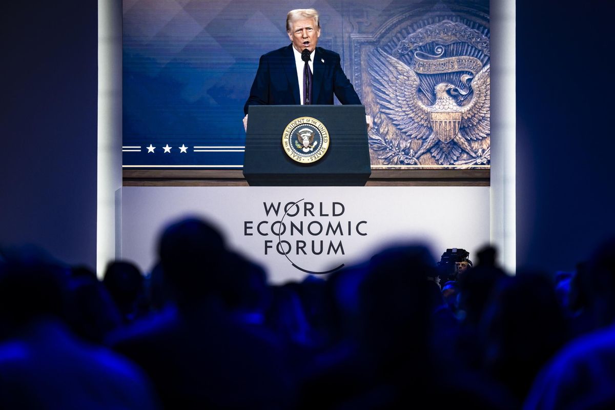 Trump affossa il green: «Un’enorme frode»