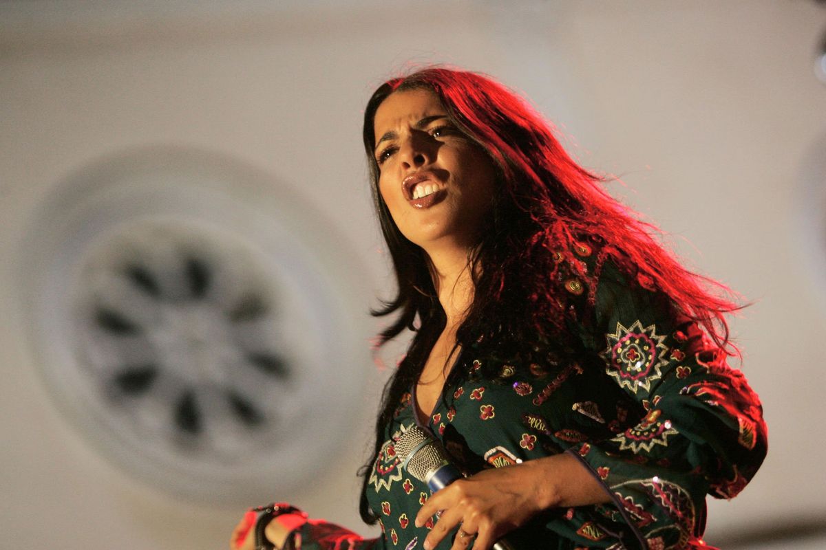 Mietta: «Le mie lettere non spedite possono diventare canzoni»