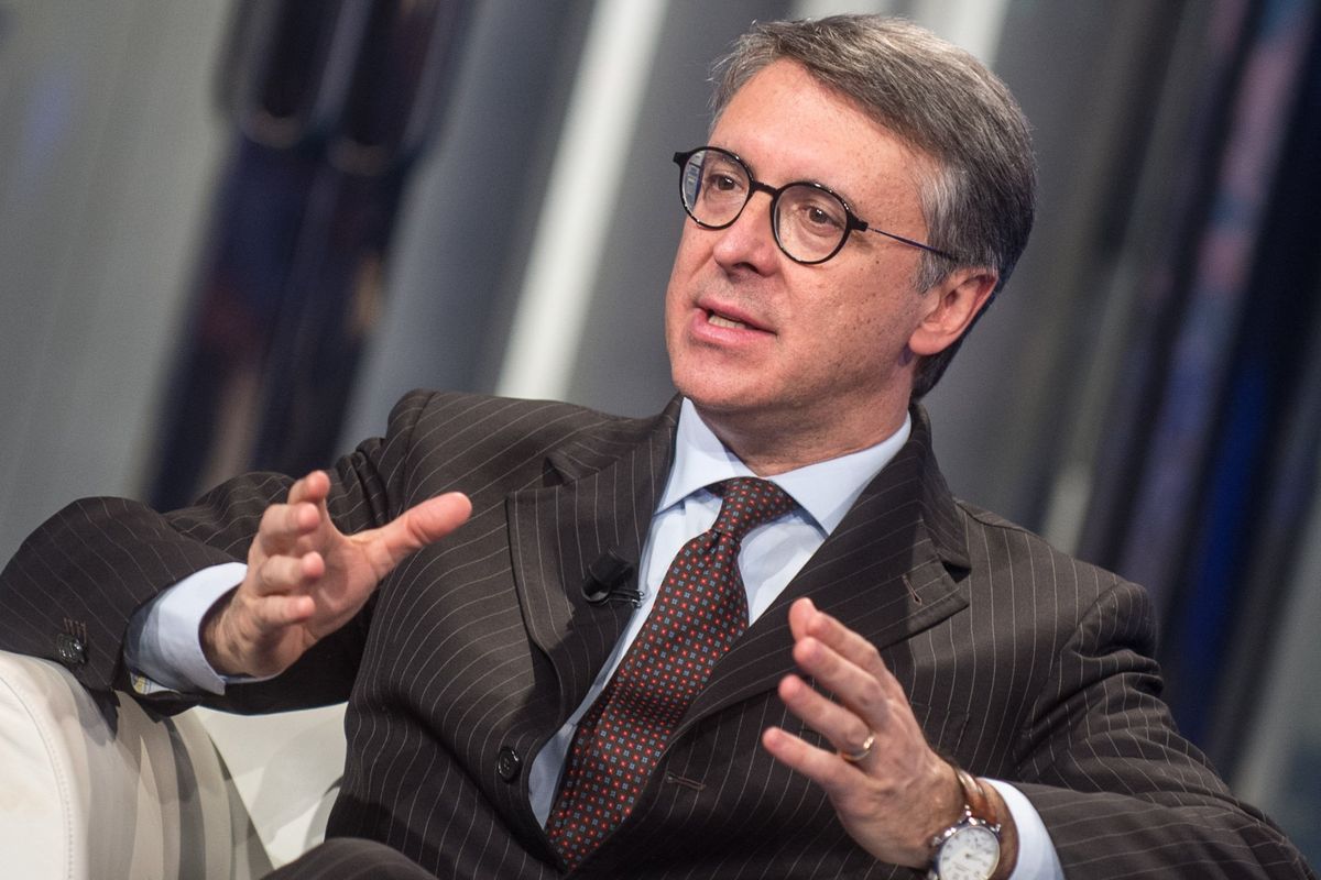 Caso spioni, niente arresti e fascicolo a Roma