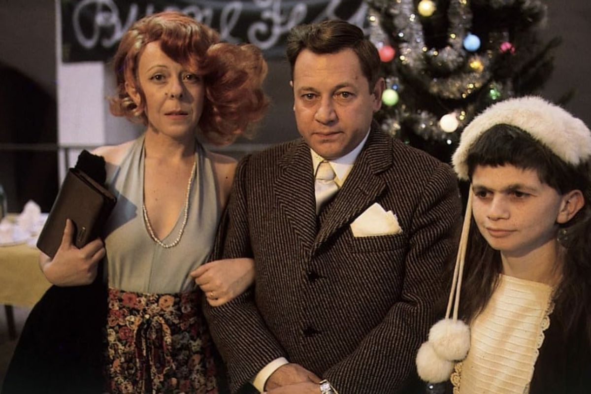 Fantozzi torna nei cinema. La maschera di Villaggio è ormai diventata un classico