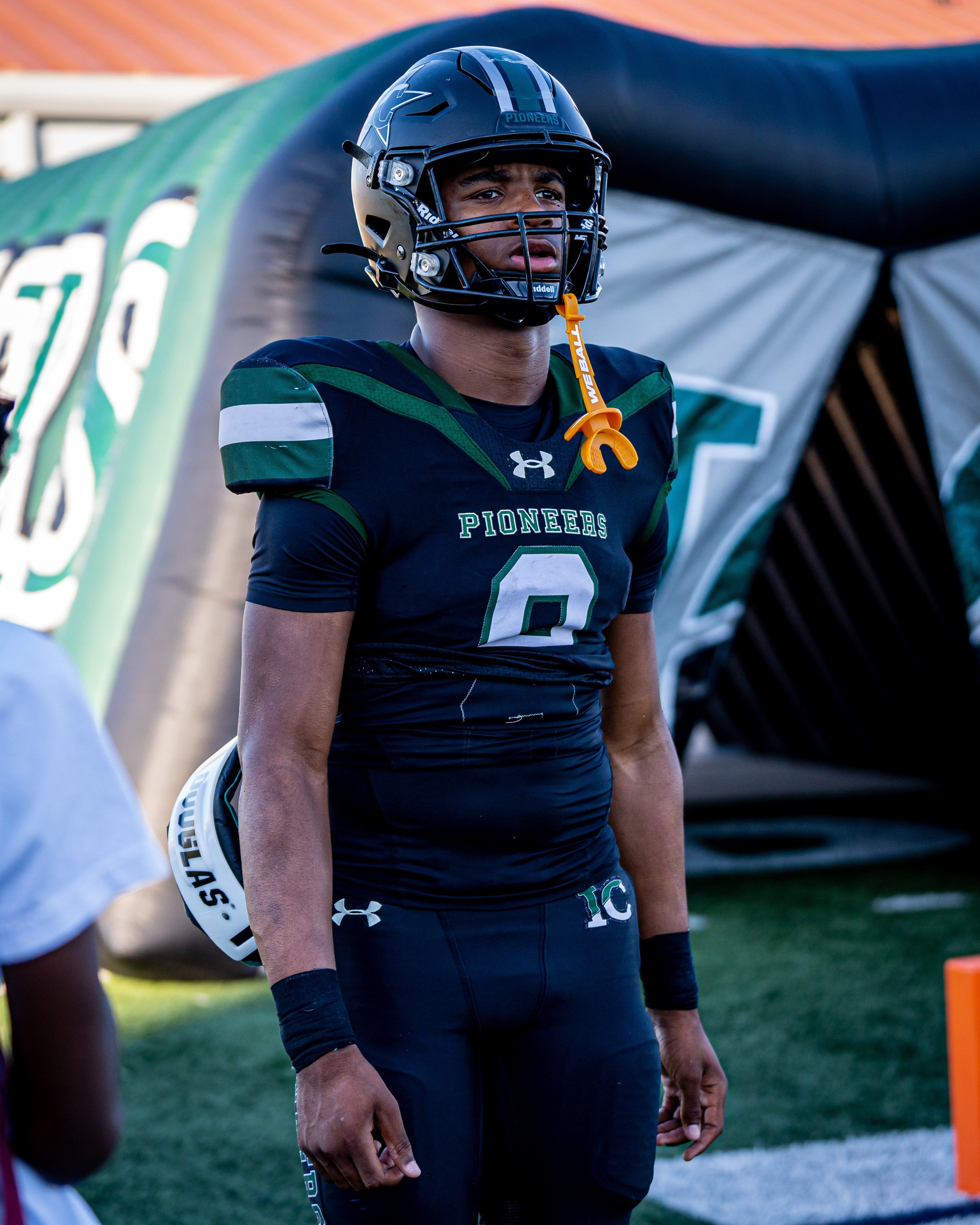 THE PIONEER: Iowa Colony Soph. QB Becomes Face of Program, Next Big Signal-Caller in Houston