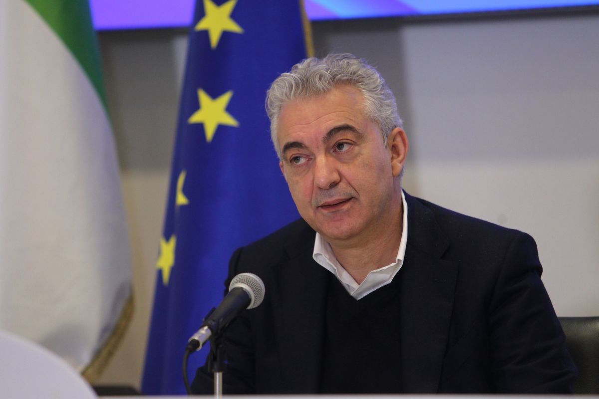 Arcuri torna in commissione, ma fa melina