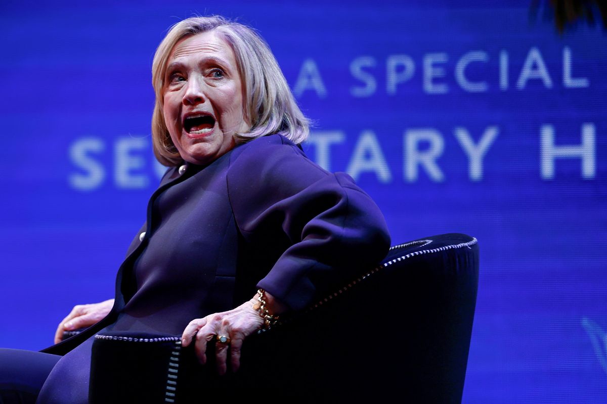 Hillary non ride più: senza Usaid addio a finanziamenti e agganci