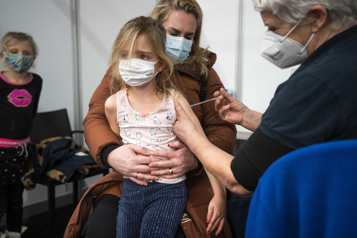 Basta vaccini obbligatori ai bambini. Parte la campagna per il referendum