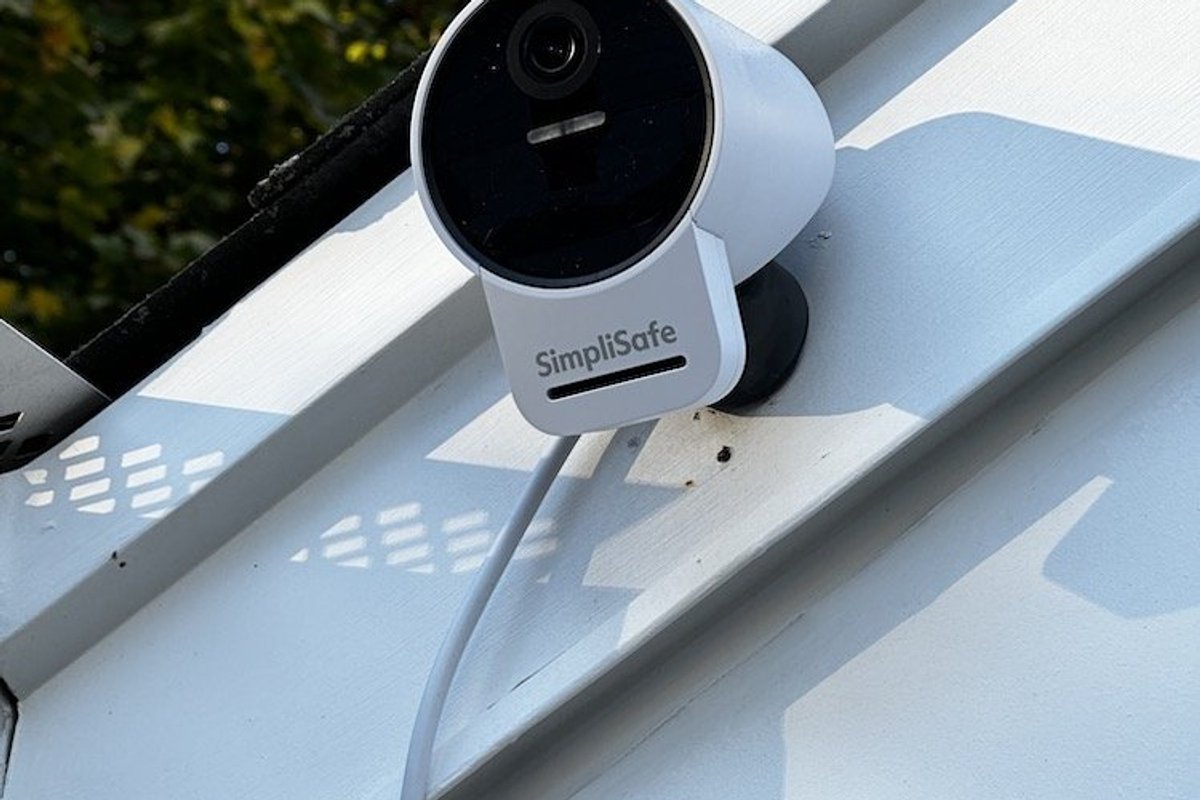 SimpliSafe Outdoor Camera Review AI Powered Security Gearbrain simplisafe-outdoor-camera-review-ai-powered-security-gearbrain