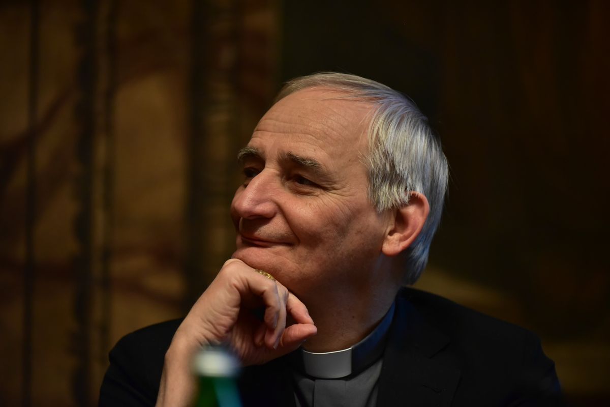 Zuppi snobba il fine vita e insiste «Più immigrati contro la denatalità»