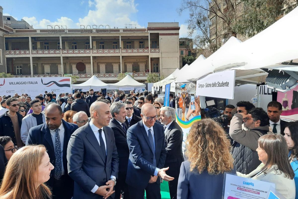 Valditara inaugura il “Villaggio Italia” al Cairo
