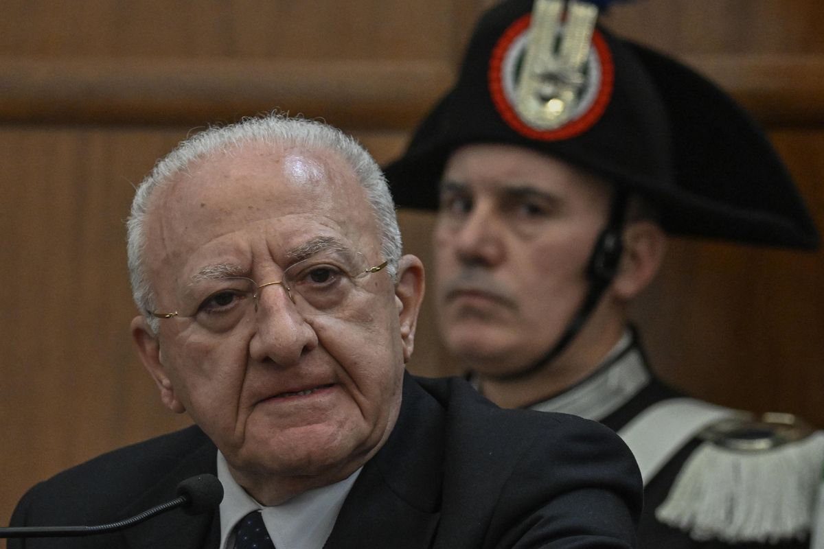 Carissimo De Luca, da sceriffo a faraone al costo di 700 milioni